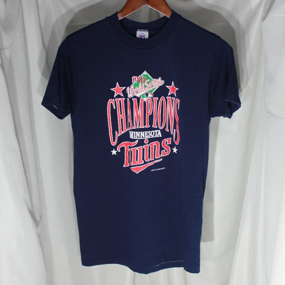 Vintage MLB Logo 7 Minnesota Twins 1987 World Series Champions T-Shirt - Size M